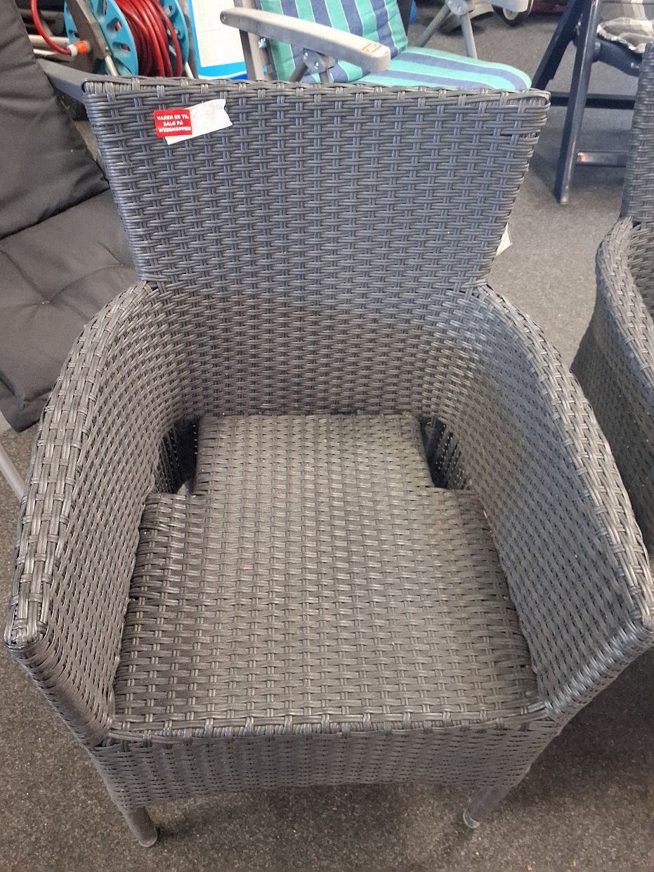 Rattan havestole.